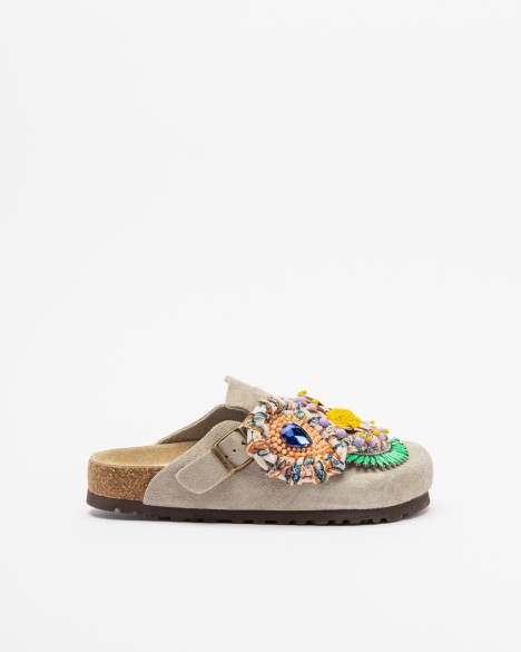 Nan-Ku Couture Clogs