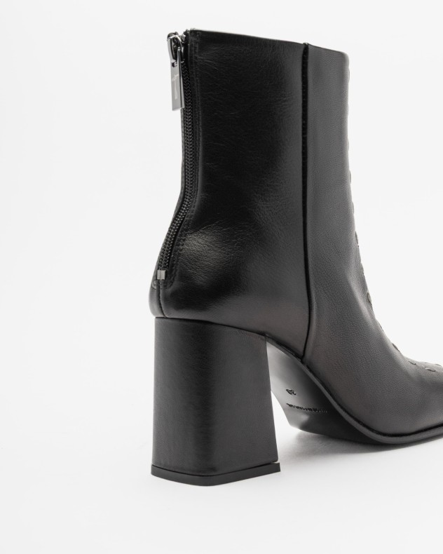 Enkellaarzen The Lab.yrinth