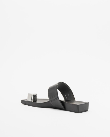 Pantoletten United Nude