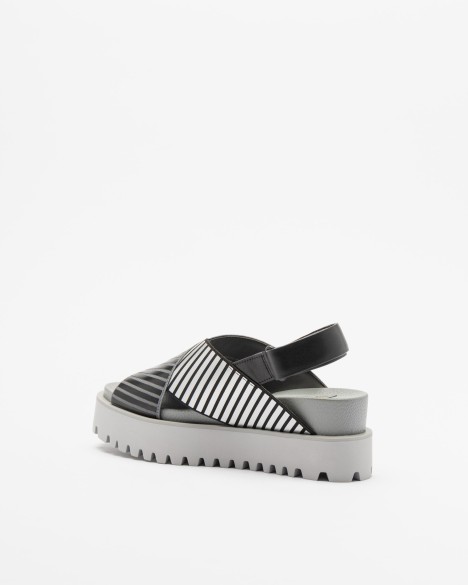 Plateausandalen United Nude