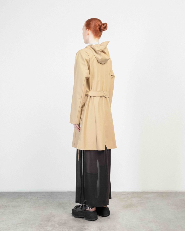 Trenchcoat Rains