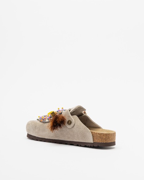 Nan-Ku Couture Clogs