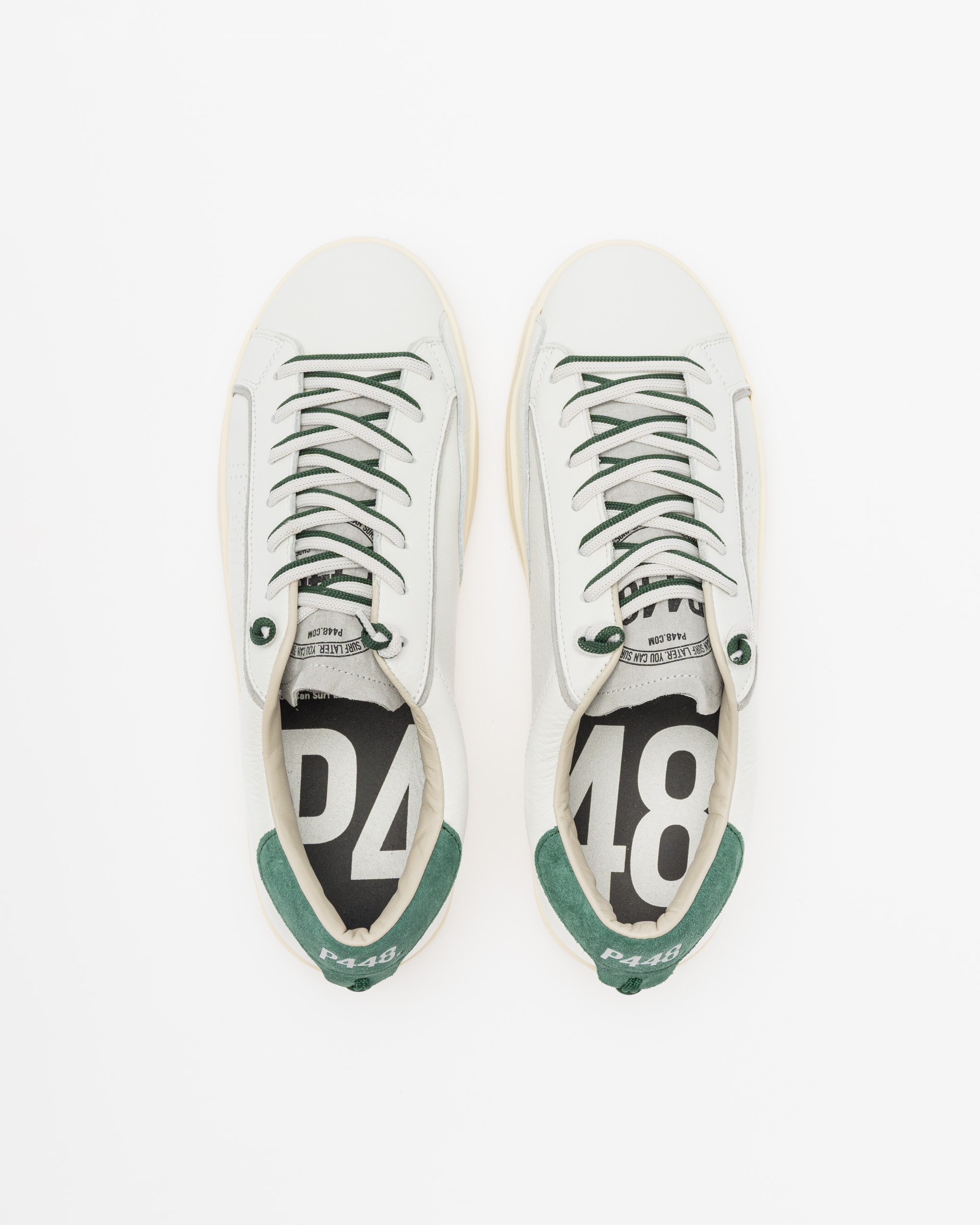 Weiße Sneakers P448