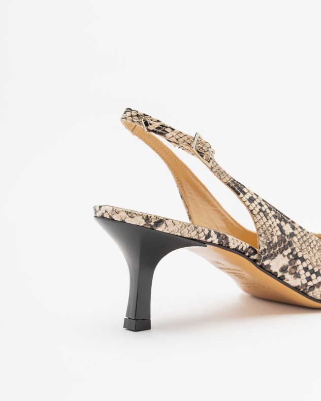 Open schoen aan de achterkant PROF