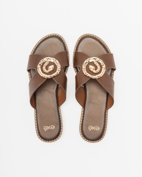 Ex� Slide sandals