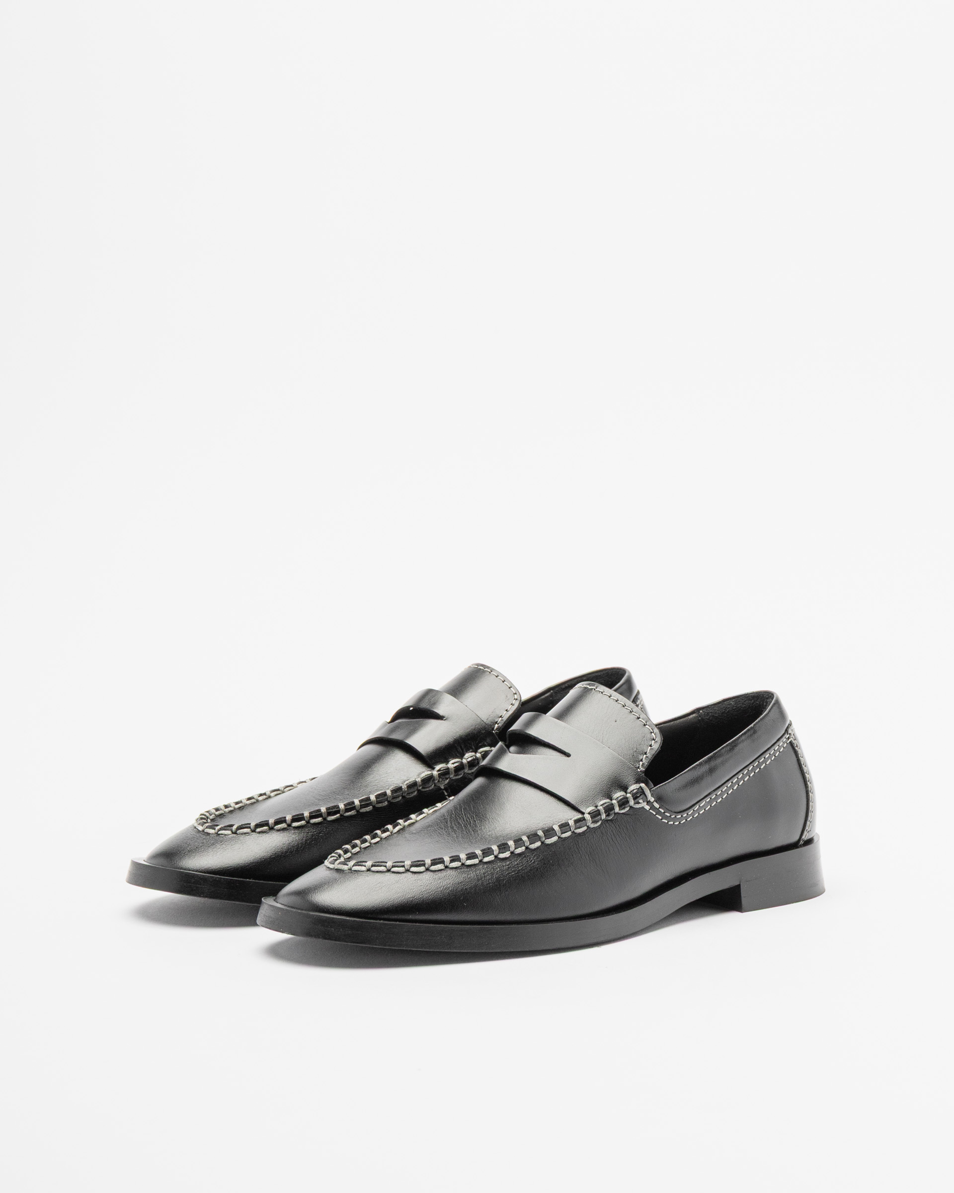 Mocassins E8 by Miista