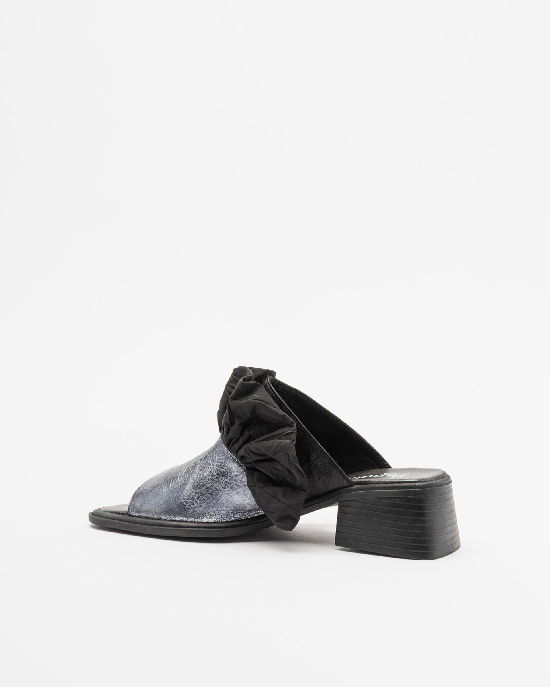 Papucei Clogs