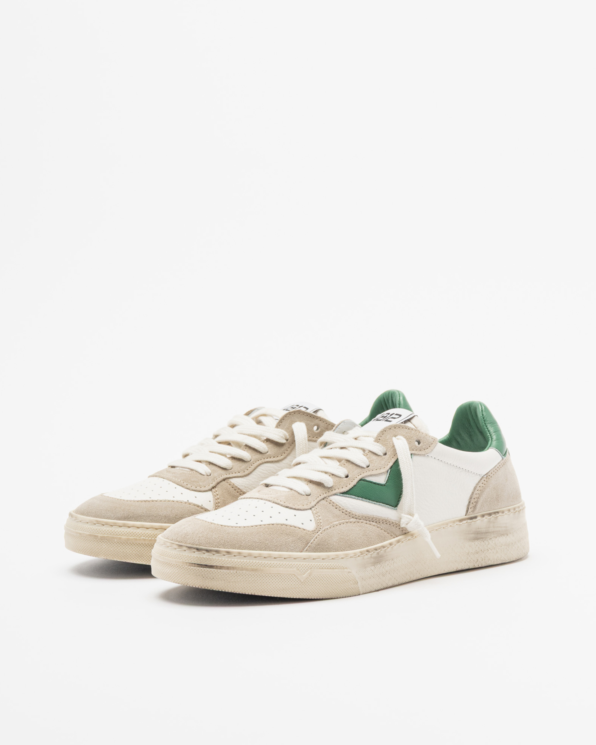 Sneakers 4B12