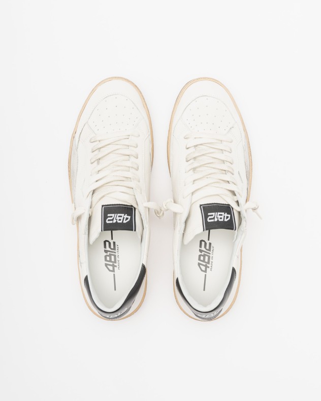 4B12 Sneakers