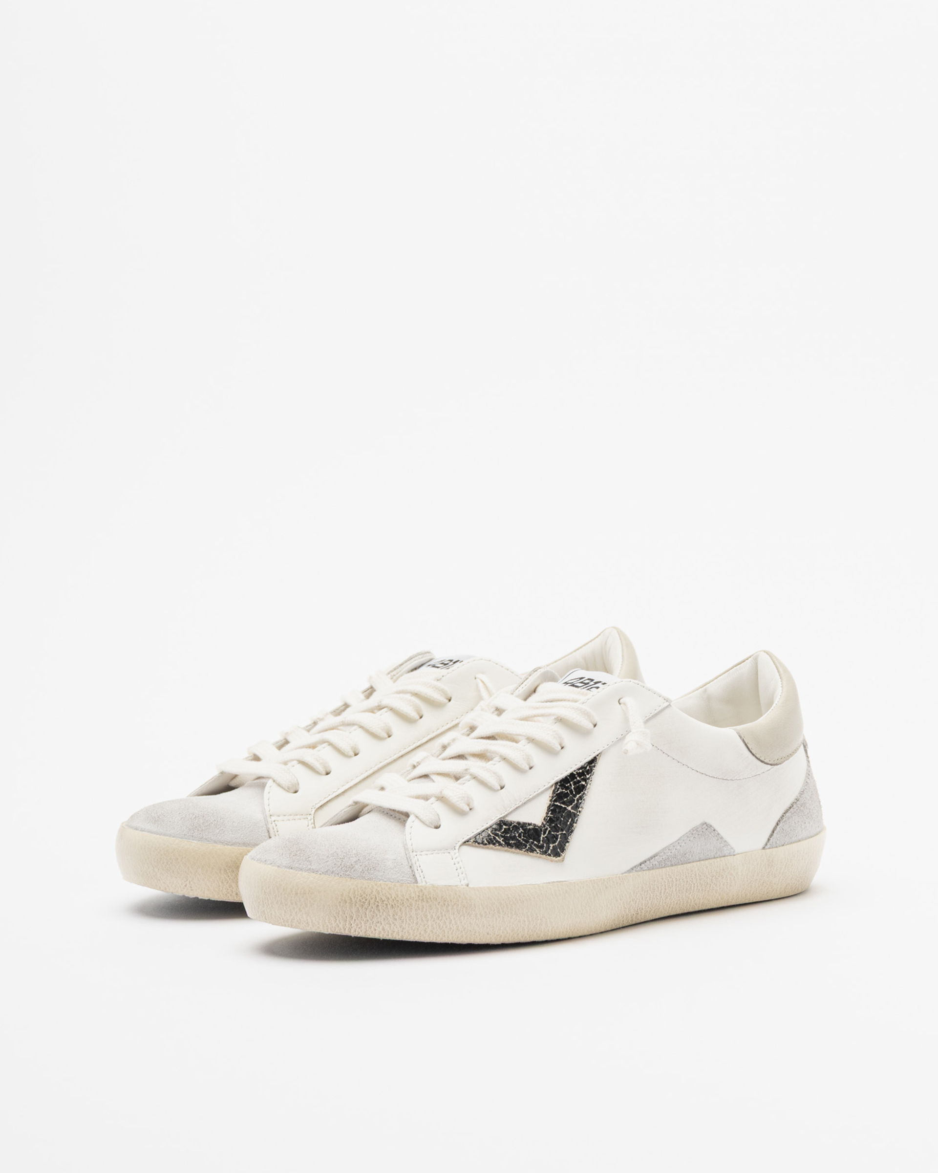 4B12 Sneakers