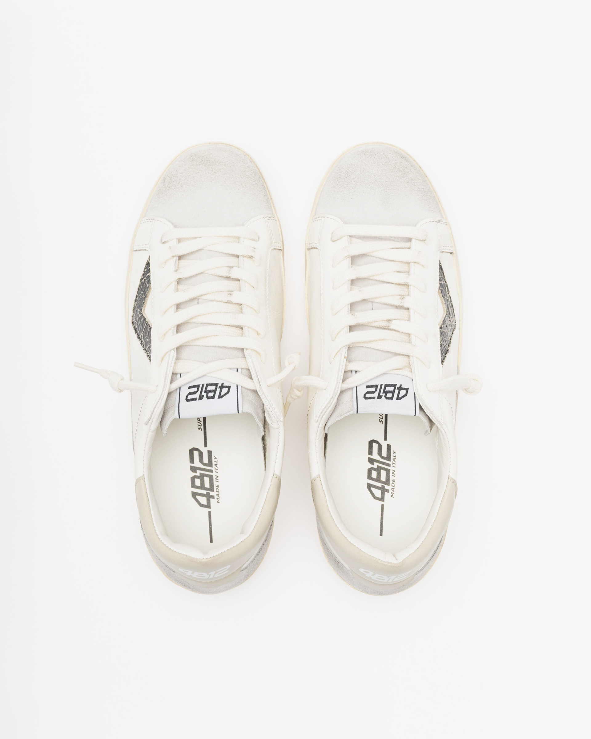 4B12 Sneakers