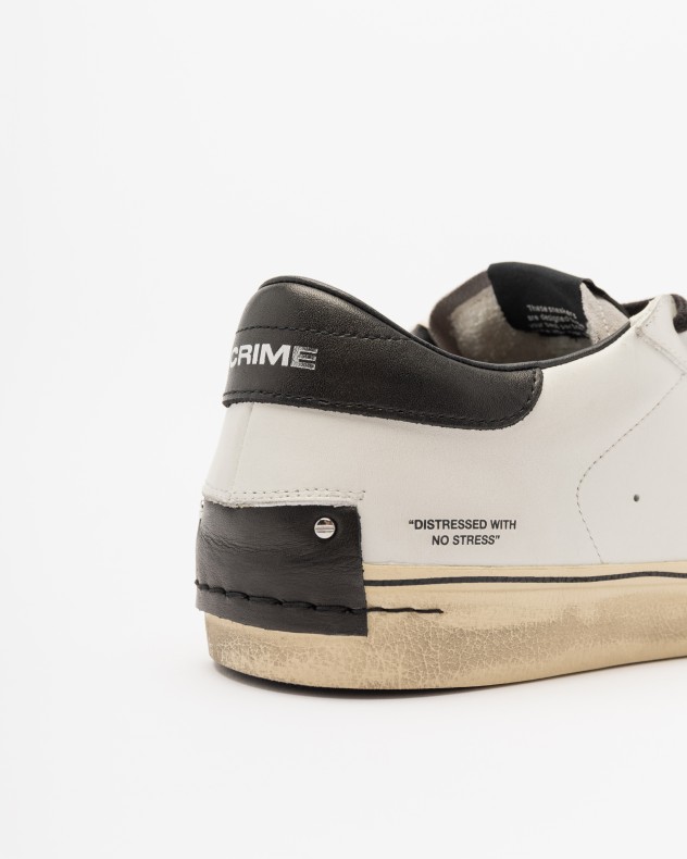 Wei�e Sneakers Crime London