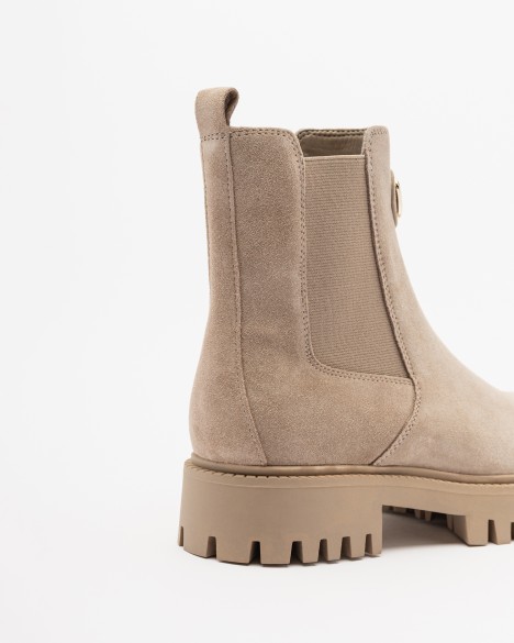 Guess Chelsea Ankle boots