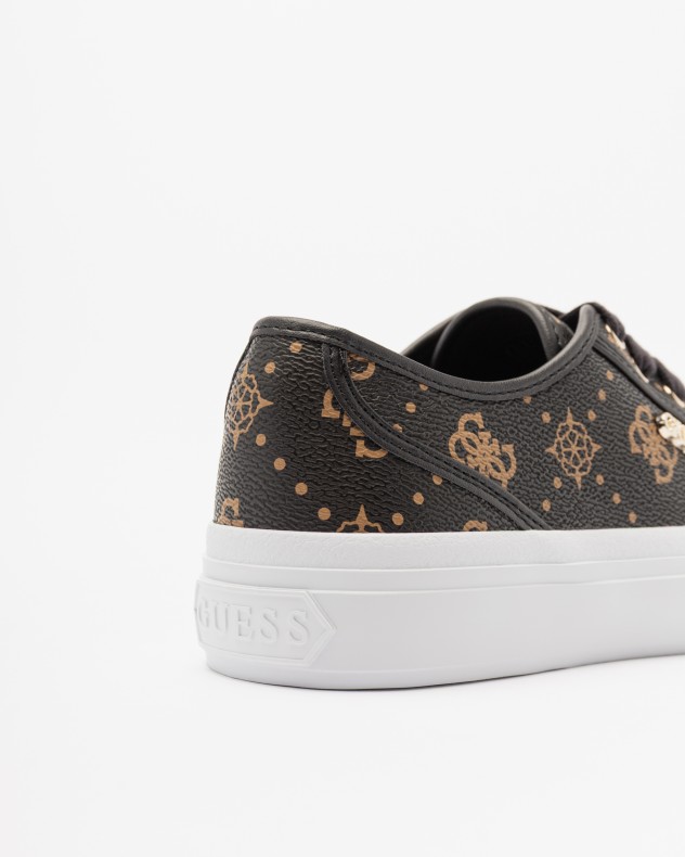 Baskets Guess