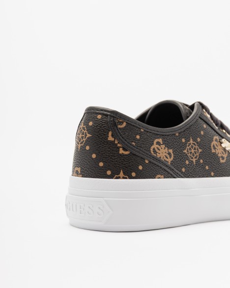 Baskets Guess