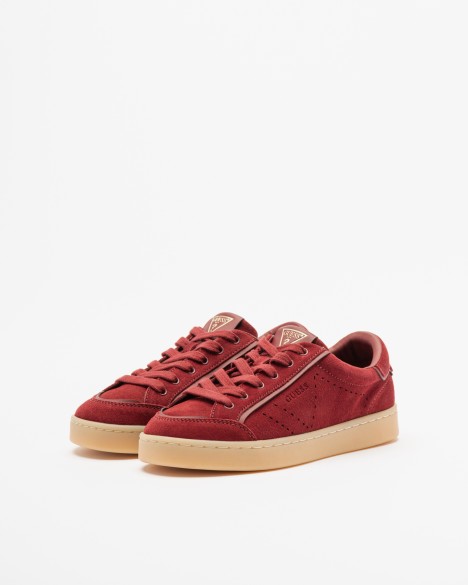 Guess Sneakers