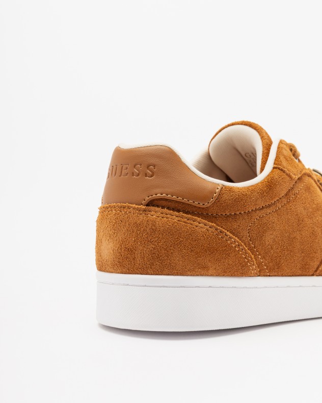 Sneakers Guess
