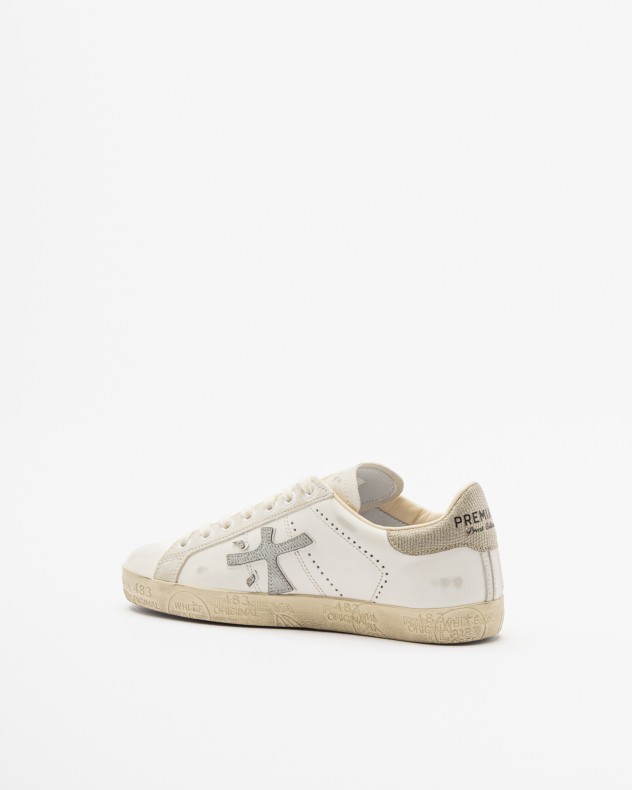 Baskettes blanches Premiata