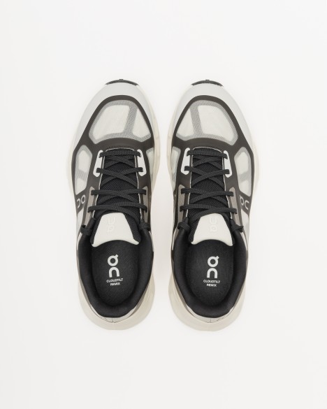 Baskets On Running