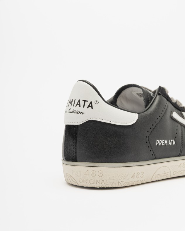 Sneakers Premiata