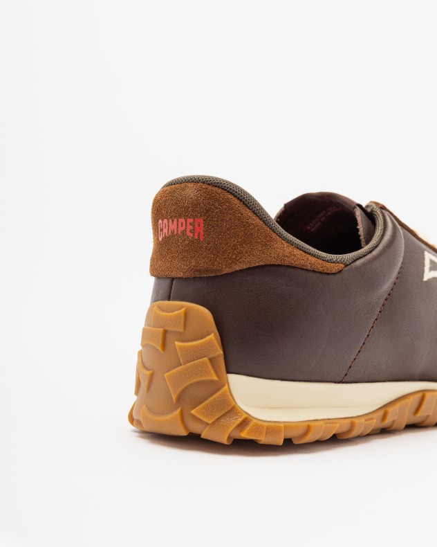 Sneakers Camper