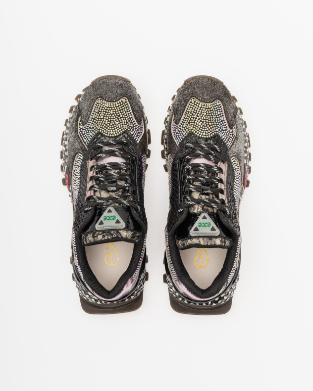 Ex� Sneakers