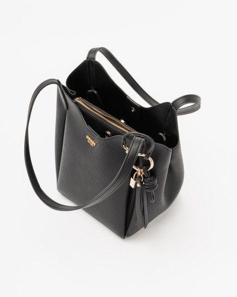 Mala bucket Guess