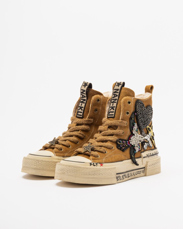 High-Top-Sneaker Nan-Ku Couture