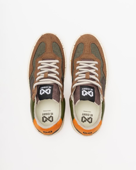 ID.Eight Sneakers