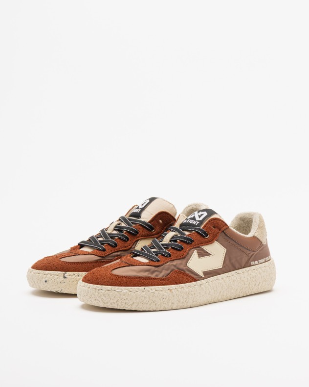 ID.Eight Sneakers