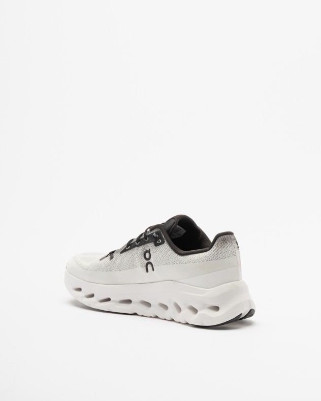 On Running Sneakers
