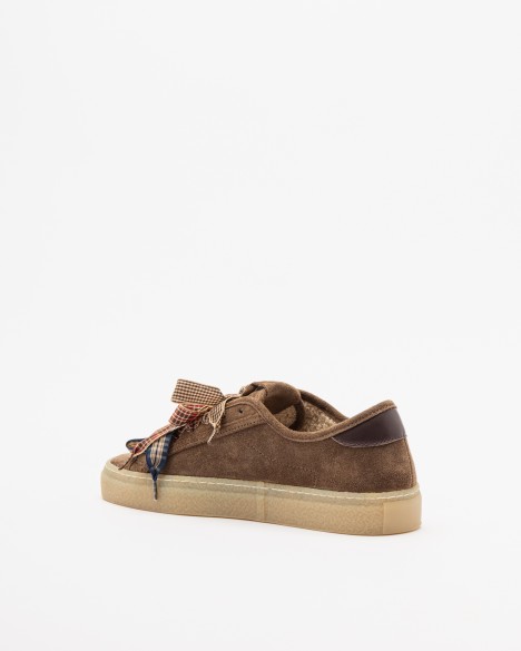 D.A.T.E. Sneakers