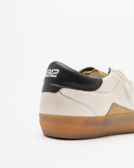 4B12 Sneakers