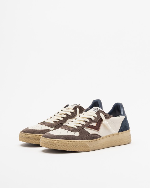 Sneakers 4B12