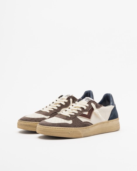 Sneakers 4B12