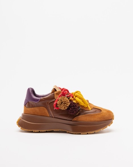 Elena Iachi Sneakers