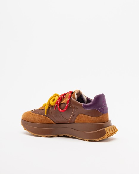 Elena Iachi Sneakers