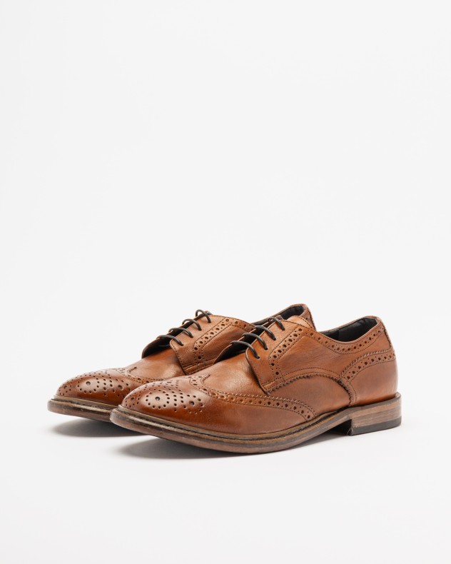 Moma Brogue shoes