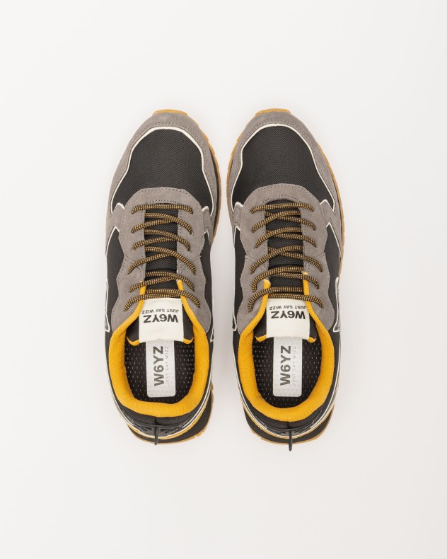 Sneakers Just Say Wizz
