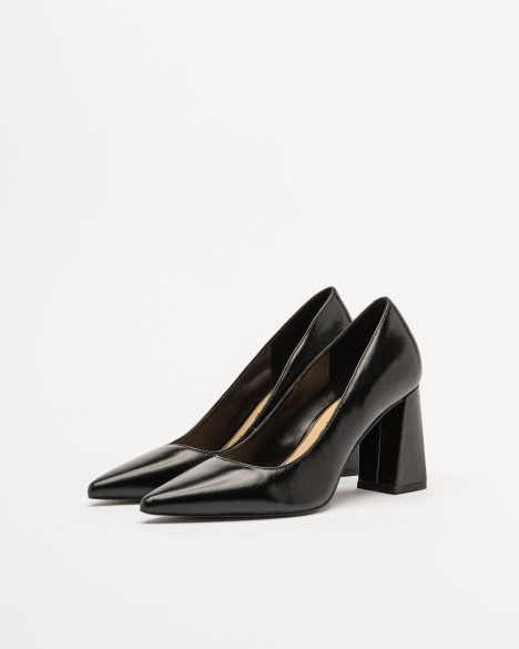Schuhe Guess