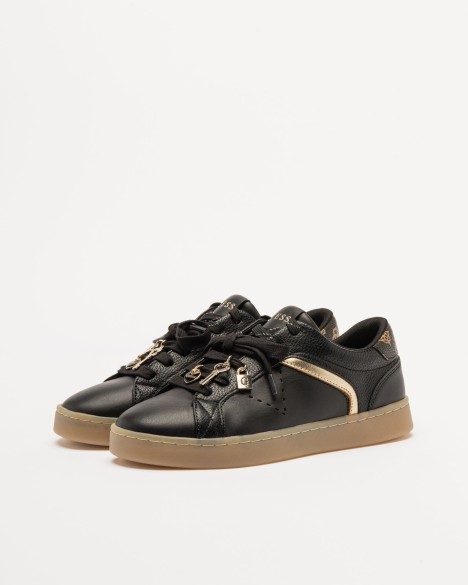 Baskets Guess