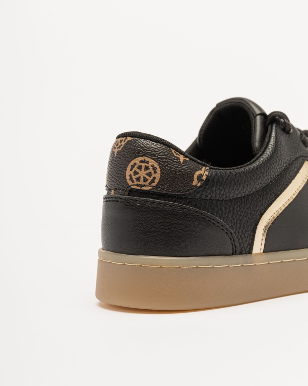 Guess Sneakers