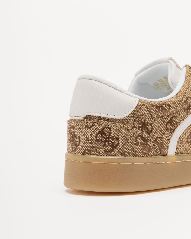 Sneakers Guess