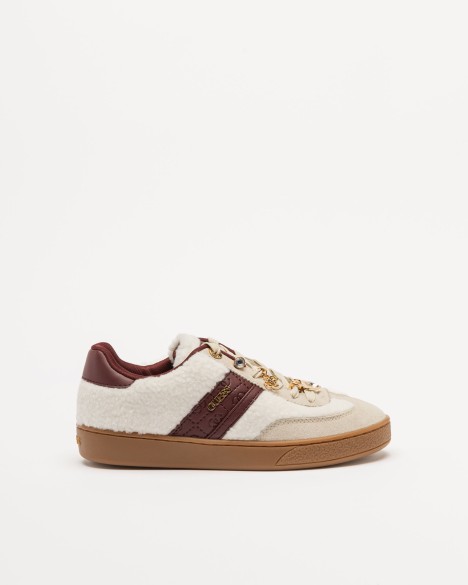 Baskets Guess
