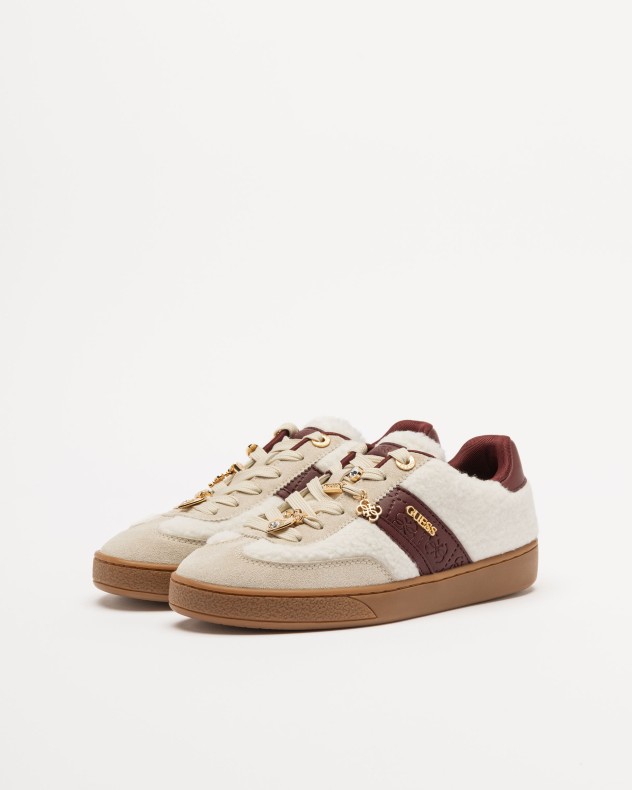 Baskets Guess