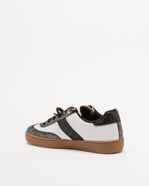 Baskets Guess
