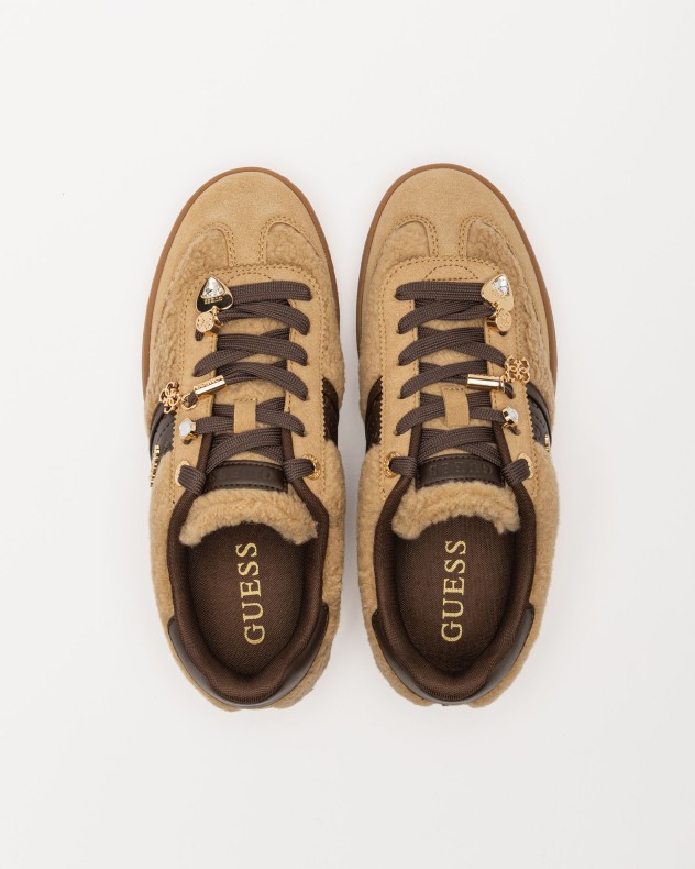 Sneakers Guess