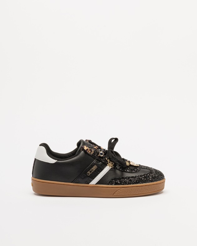 Baskets Guess