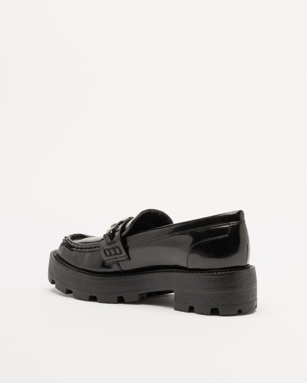 Loafers Guess