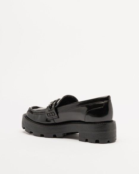 Loafers Guess